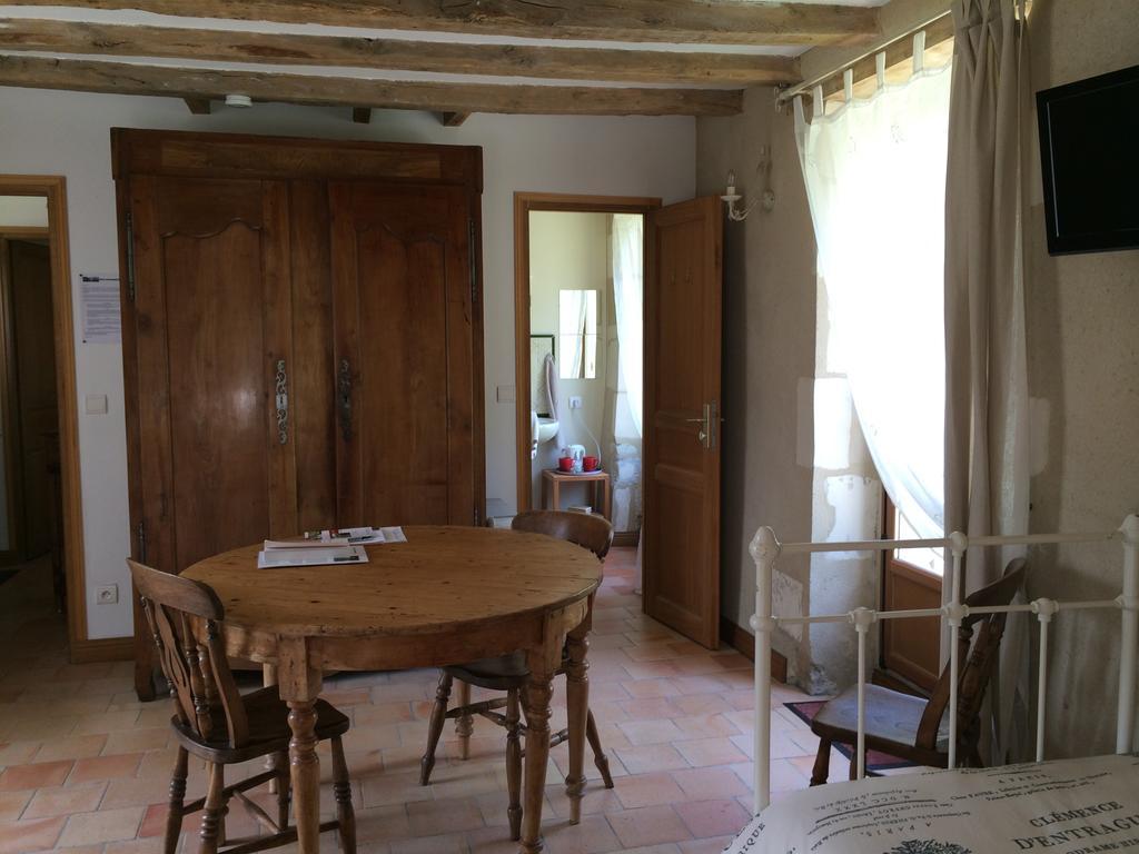 La Barillerie Bed & Breakfast La Fleche Ruang foto